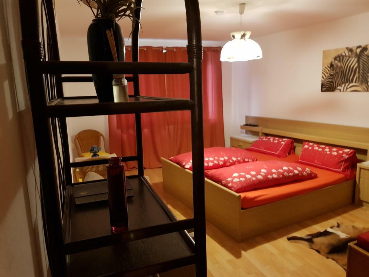 Pension-Puttlachtal พอทเทนชไตน์ ภายนอก รูปภาพ